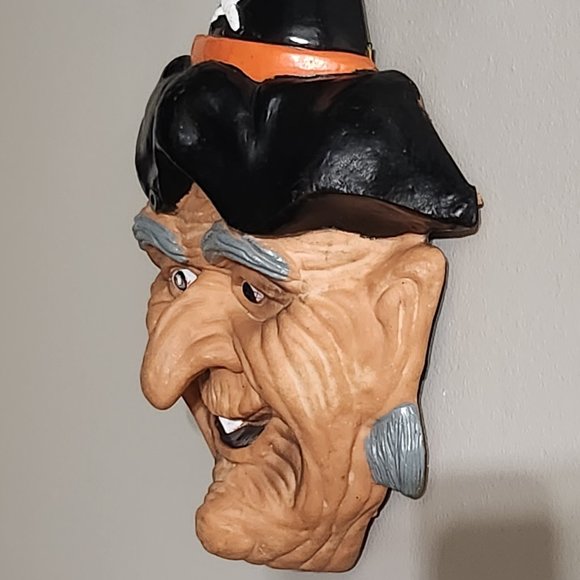 Vintage Telco Cackling Witch Door Plaque With Red Flashing Eyes Motion Activated - Picture 3 of 9